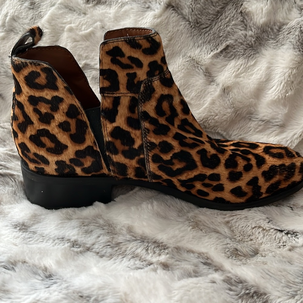 Franco Sarto Leopard Leather ankle Boots - Picture 7 of 12